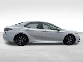 Toyota Camry 2024 SE 4dr Sedan