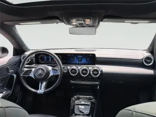 Mercedes-Benz CLA 2025 AWD CLA 250 4MATIC 4dr Coupe