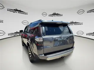 Toyota 4Runner 2019 4x4 SR5 4dr SUV
