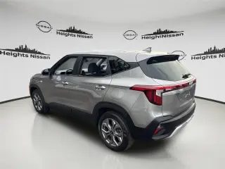 Kia Seltos 2024 AWD LX 4dr SUV