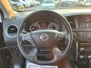 Nissan Pathfinder 2019 4x4 S 4dr SUV