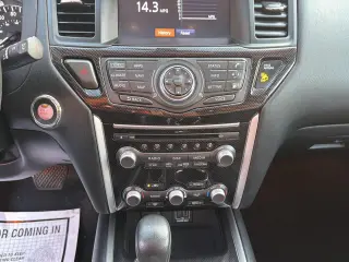 Nissan Pathfinder 2019 4x4 S 4dr SUV