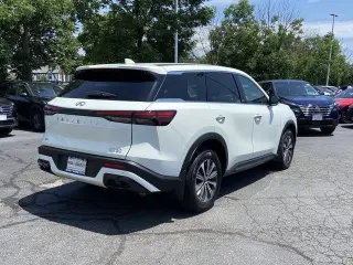 INFINITI QX60 2025 AWD Pure 4dr SUV