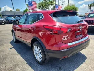 Nissan Rogue Sport 2018 S 4dr Crossover