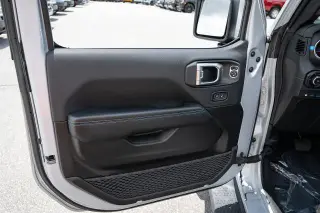 Jeep Wrangler 2024 4x4 High Altitude 4xe 4dr SUV