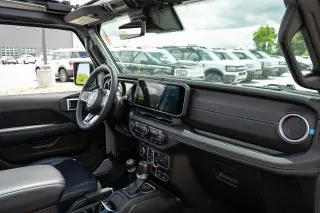 Jeep Wrangler 2024 4x4 High Altitude 4xe 4dr SUV