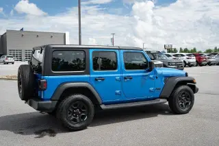 Jeep Wrangler Unlimited 2022 4x4 Sport 4dr SUV