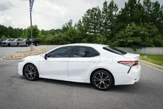 Toyota Camry 2018 SE 4dr Sedan