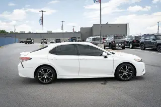 Toyota Camry 2018 SE 4dr Sedan