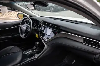 Toyota Camry 2018 SE 4dr Sedan