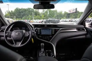 Toyota Camry 2018 SE 4dr Sedan