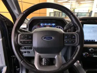 Ford F-150 2021 4x4 King Ranch 4dr SuperCrew 5.5 ft. SB