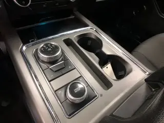 Ford Expedition MAX 2019 4x4 XLT 4dr SUV