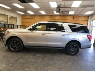 Ford Expedition MAX 2019 4x4 XLT 4dr SUV
