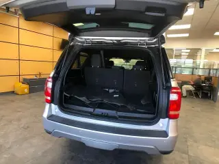 Ford Expedition MAX 2019 4x4 XLT 4dr SUV