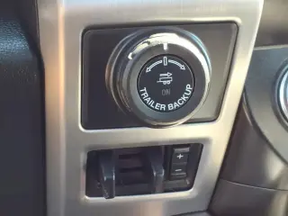 Ford F-150 2019 4x4 Platinum 4dr SuperCrew 5.5 ft. SB
