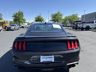 Ford Mustang 2022 GT 2dr Fastback