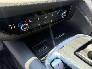 Buick Enclave 2023 4x4 Essence 4dr Crossover