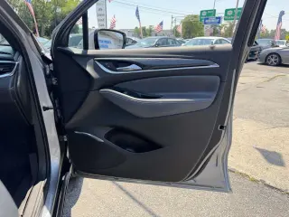 Buick Enclave 2023 4x4 Essence 4dr Crossover