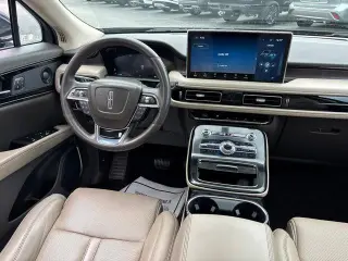 Lincoln Nautilus 2021 AWD Reserve 4dr SUV