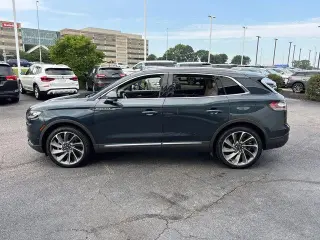 Lincoln Nautilus 2021 AWD Reserve 4dr SUV