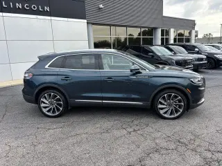Lincoln Nautilus 2021 AWD Reserve 4dr SUV