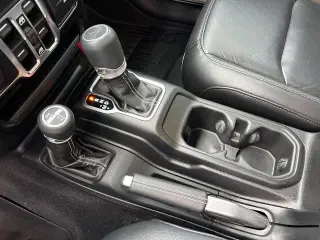 Jeep Wrangler Unlimited 2019 4x4 Sahara 4dr SUV