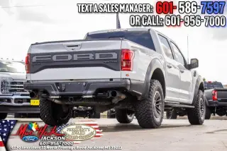 Ford F-150 2019 4x4 Raptor 4dr SuperCrew 5.5 ft. SB