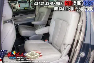 Jeep Wagoneer 2023 4x2 Series III 4dr SUV