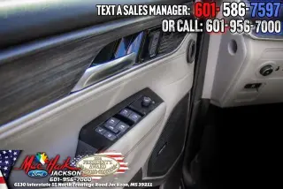 Jeep Wagoneer 2023 4x2 Series III 4dr SUV