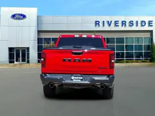 Ram 1500 2025 4x4 Tradesman 4dr Crew Cab 5.6 ft. SB Pickup