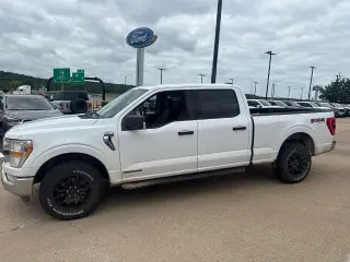 Ford F-150 2021 4x4 XL 4dr SuperCrew 5.5 ft. SB
