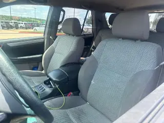 Toyota 4Runner 2006 SR5 4dr SUV w/V8