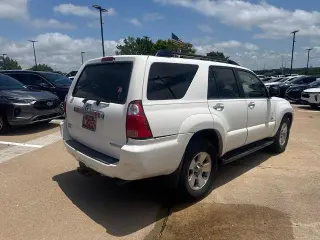 Toyota 4Runner 2006 SR5 4dr SUV w/V8