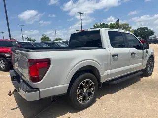 Ford F-150 2024 4x2 STX 4dr SuperCrew 5.5 ft. SB