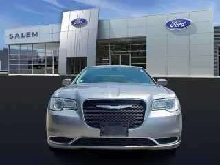 Chrysler 300 2015 AWD Limited 4dr Sedan
