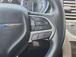 Chrysler 300 2015 AWD Limited 4dr Sedan
