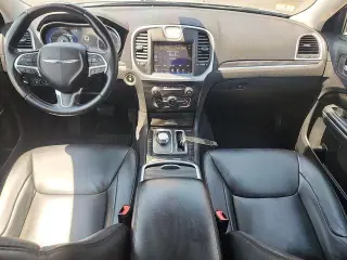Chrysler 300 2015 AWD Limited 4dr Sedan