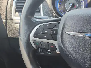 Chrysler 300 2015 AWD Limited 4dr Sedan