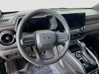 Chevrolet Colorado 2023 4x4 Trail Boss 4dr Crew Cab 5 ft. SB