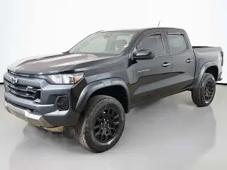 Chevrolet Colorado 2023 4x4 Trail Boss 4dr Crew Cab 5 ft. SB