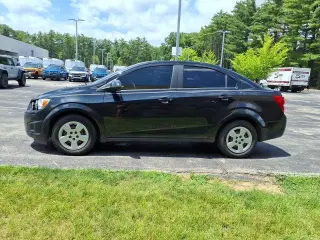 Chevrolet Sonic 2013 LS Auto 4dr Sedan