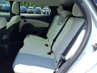 Ford Mustang Mach-E 2023 AWD Premium 4dr SUV