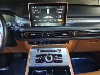 Lincoln Aviator 2020 AWD Black Label 4dr SUV