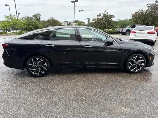 Kia K5 2025 EX 4dr Sedan