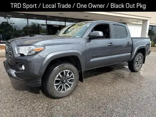 Toyota Tacoma 2022 4x4 TRD Off-Road 4dr Double Cab 5.0 ft SB 6A