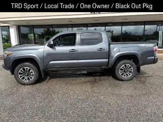 Toyota Tacoma 2022 4x4 TRD Off-Road 4dr Double Cab 5.0 ft SB 6A