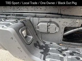 Toyota Tacoma 2022 4x4 TRD Off-Road 4dr Double Cab 5.0 ft SB 6A