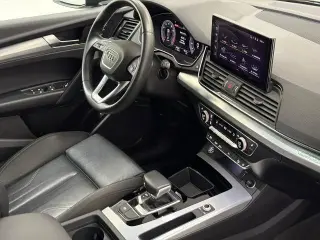 Audi Q5 2025 AWD quattro S line Premium 45 TFSI 4dr SUV