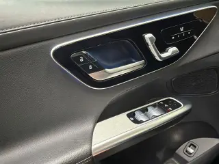 Mercedes-Benz GLC 2024 AWD GLC 300 4MATIC 4dr SUV